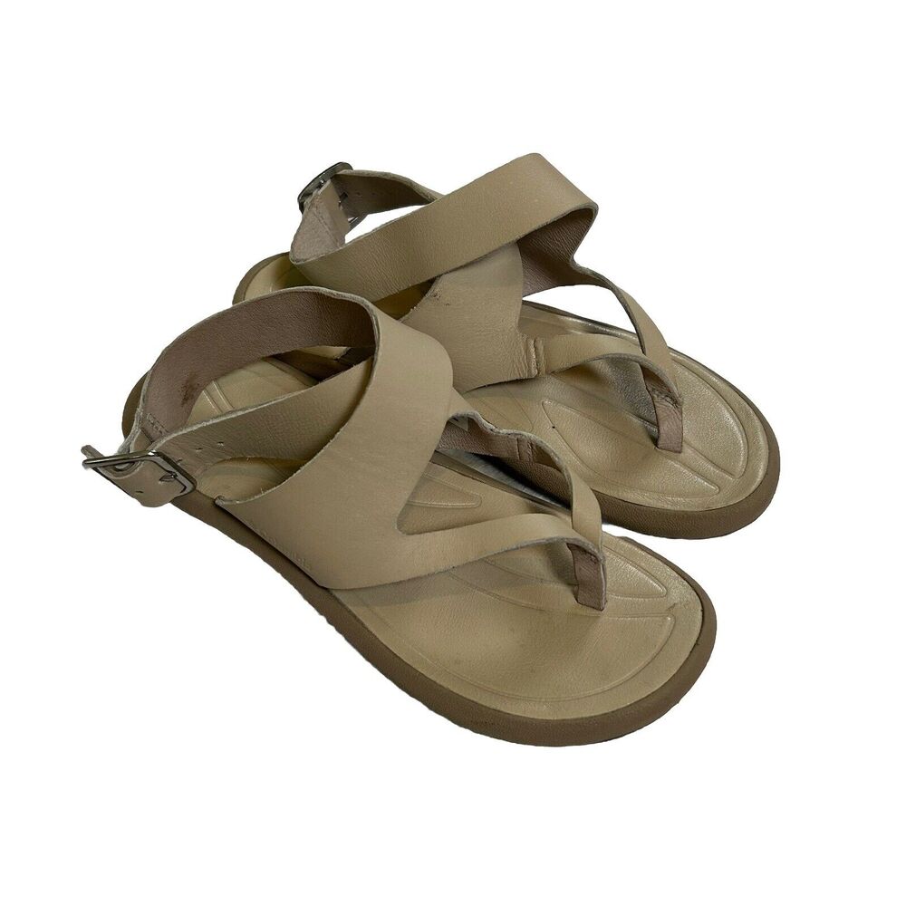 Columbia Women Thong Sandals Shoes Cream Buckle Strappy Size 6 Leather Upper